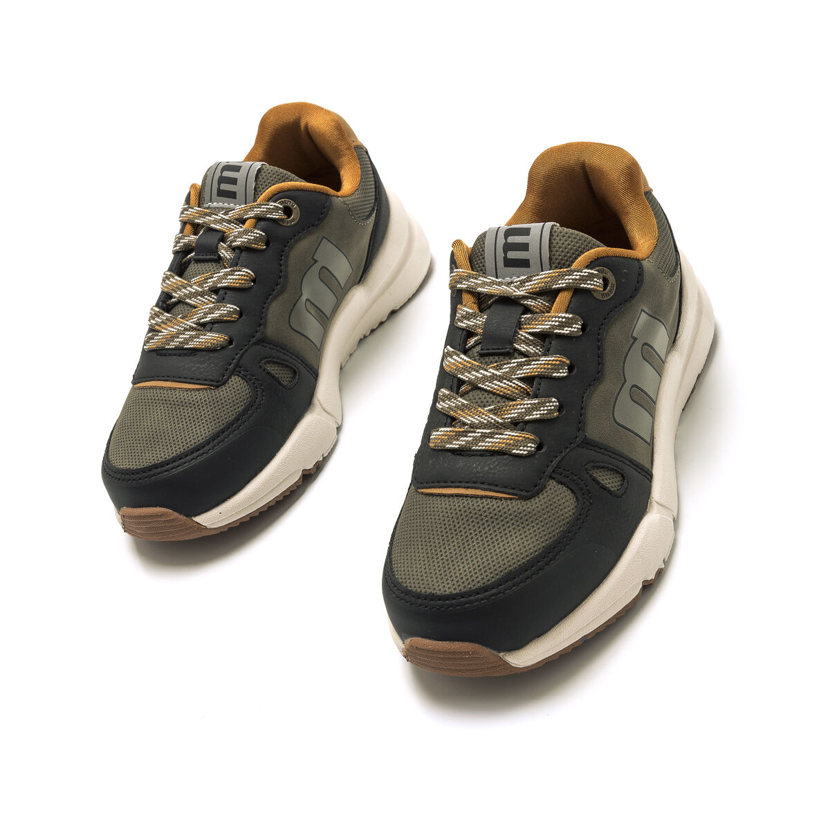 Sneakers de Rapaz modelo MARE de MTNG image number 2
