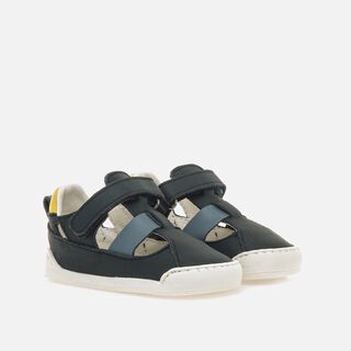 Sandales pour Garcon modèle FREE BABY de MTNG