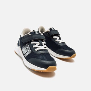 Zapatillas de Nino modelo SOMO de MTNG