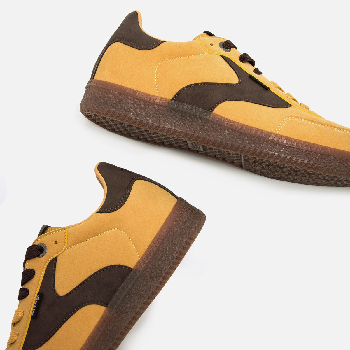 Sneakers pour Homme mod&egrave;le NOVA de MTNG image number 3