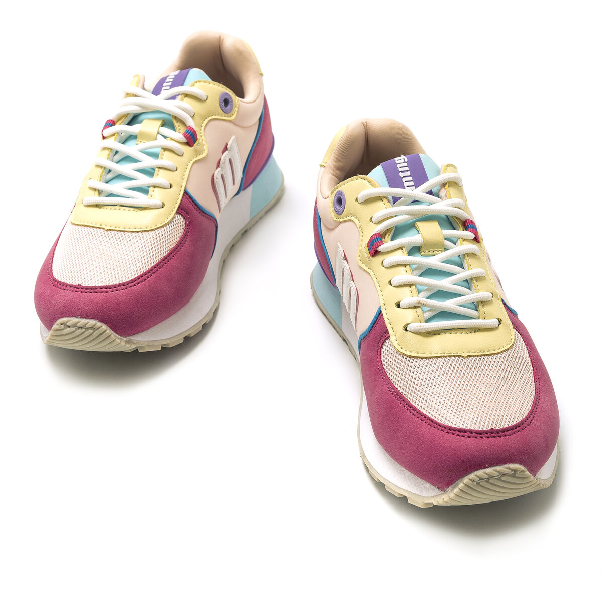 Zapatillas de Mujer modelo JOGGO CLASSIC de MTNG image number 4