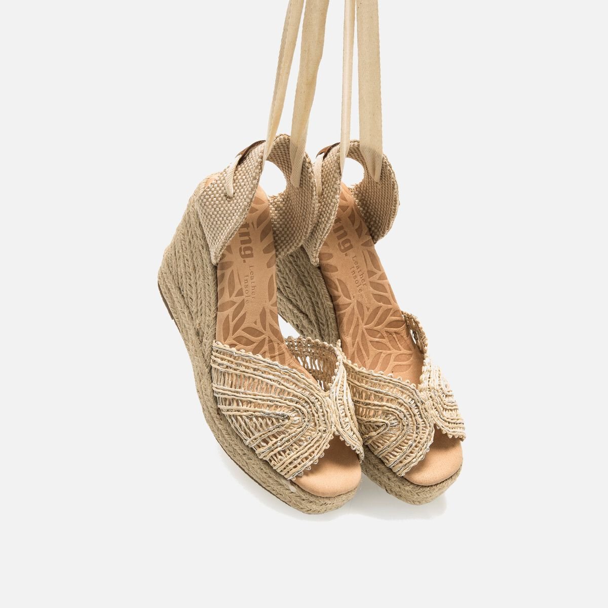 Sandalias de cunha de Mulher modelo CAKE de MTNG image number 5