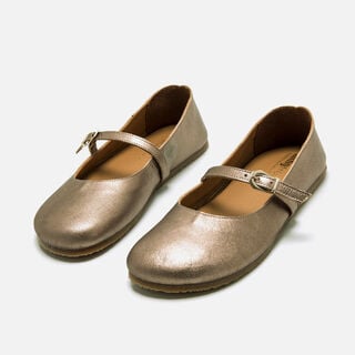Chaussures plates pour Femme modèle FREE de MTNG