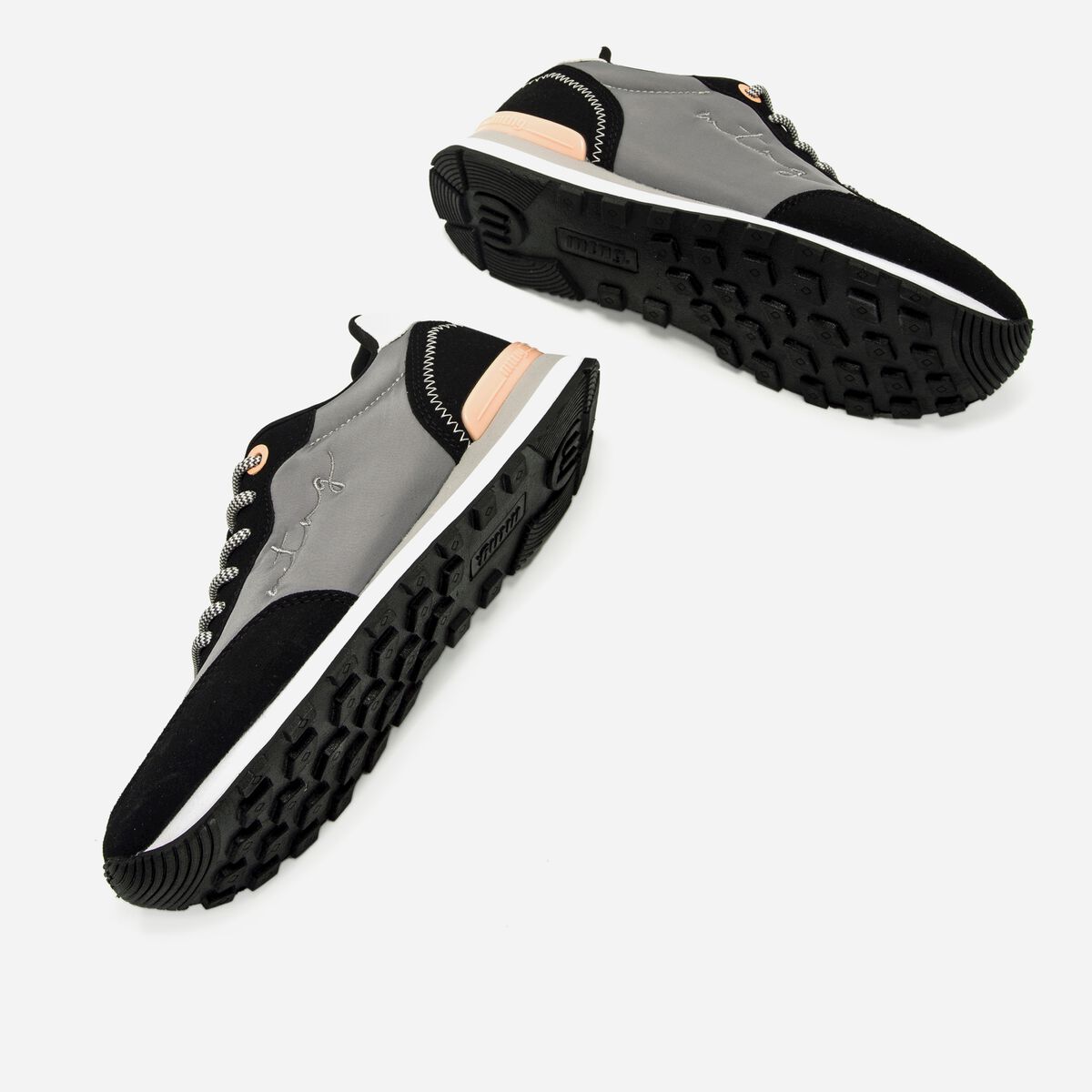Sneakers de Mulher modelo JOGGO CLASSIC de MTNG image number 3