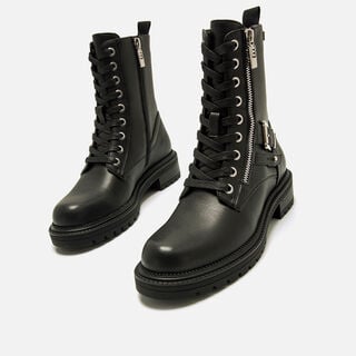 Botines planos de Mujer modelo CAMPA de MTNG