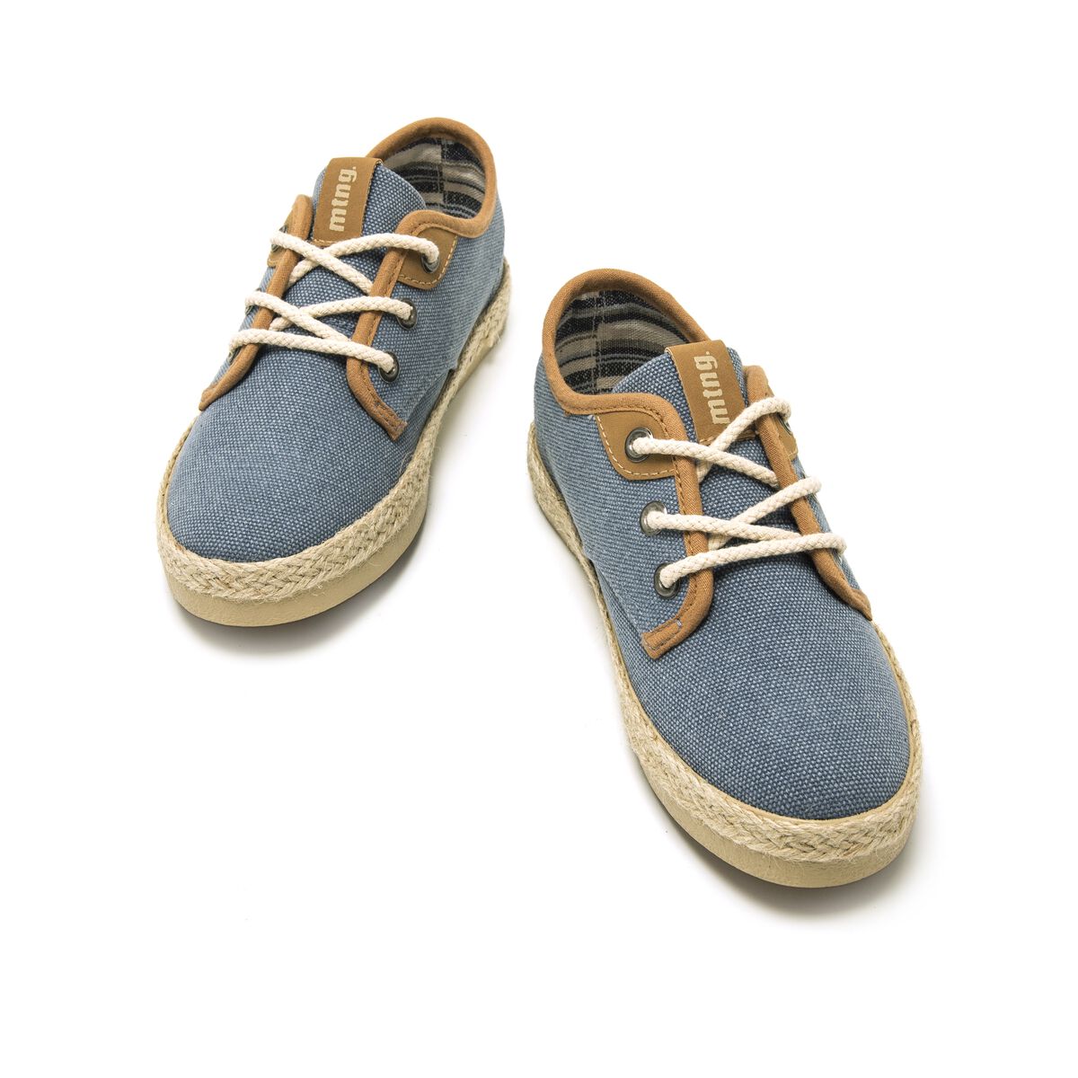Chaussures pour Garcon modèle BEQUI de MTNG image number 4