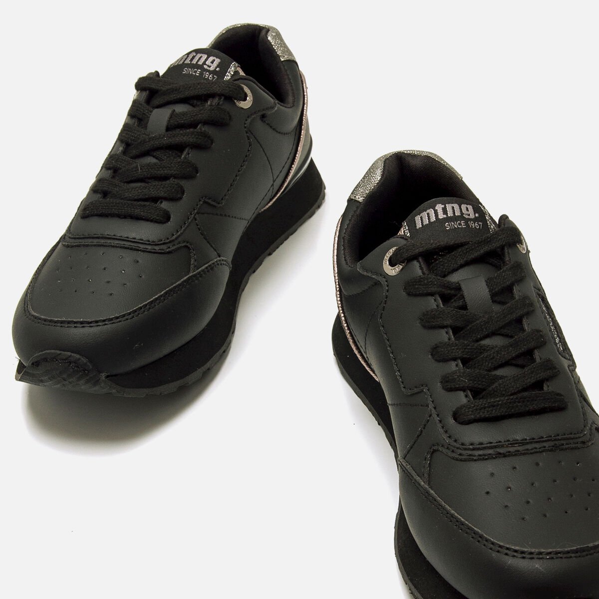 Sneakers de Mulher modelo JOGGO CLASSIC de MTNG image number 3
