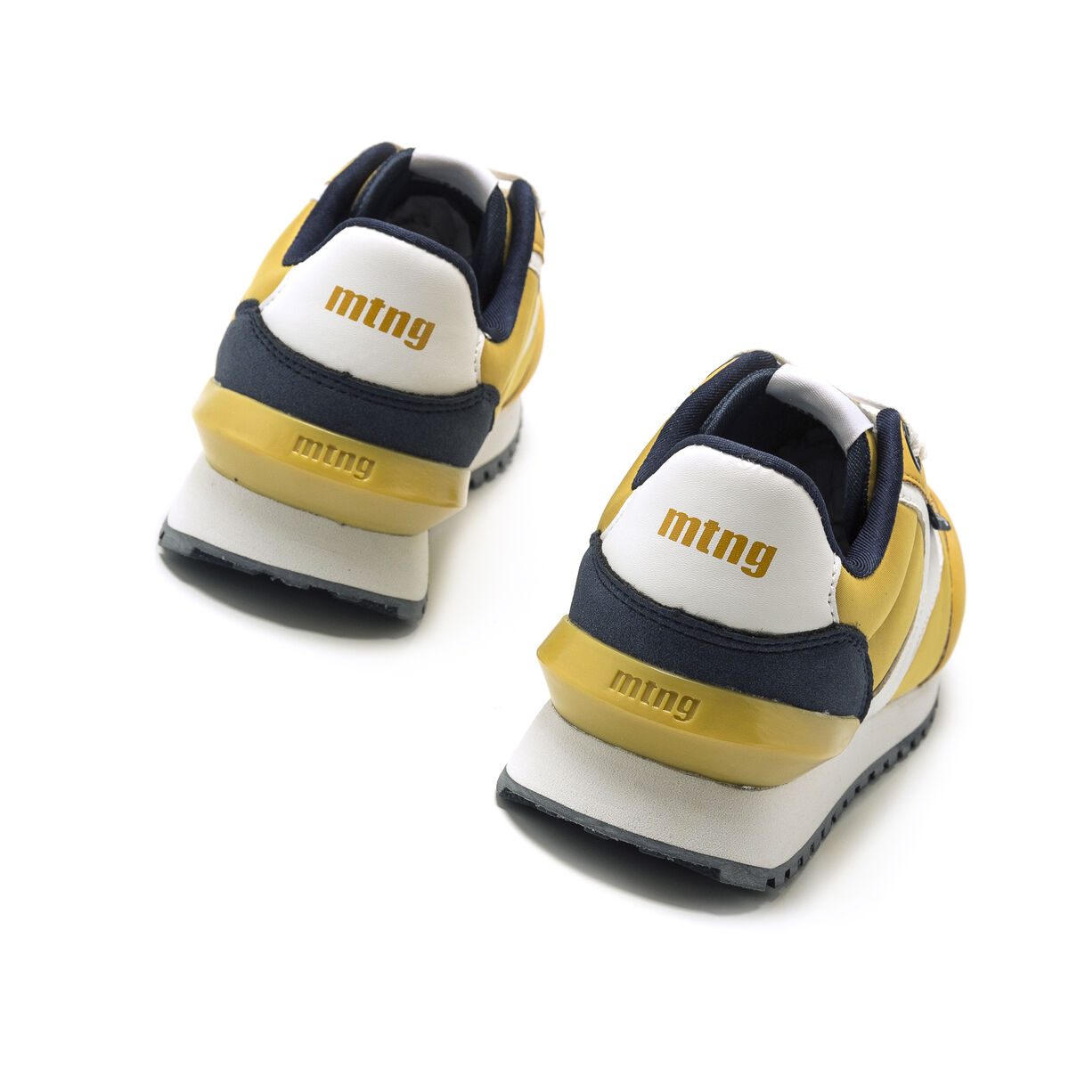 Sneakers de Rapaz modelo JOGGO de MTNG image number 5