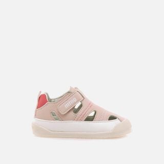Zapatillas de Nina modelo FREE BABY de MTNG