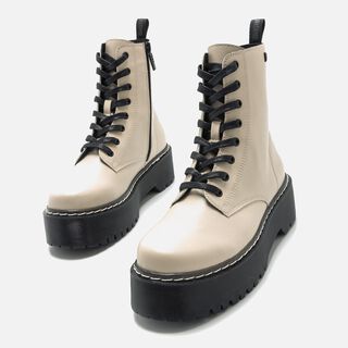 Botines planos de Mujer modelo STORM de MTNG
