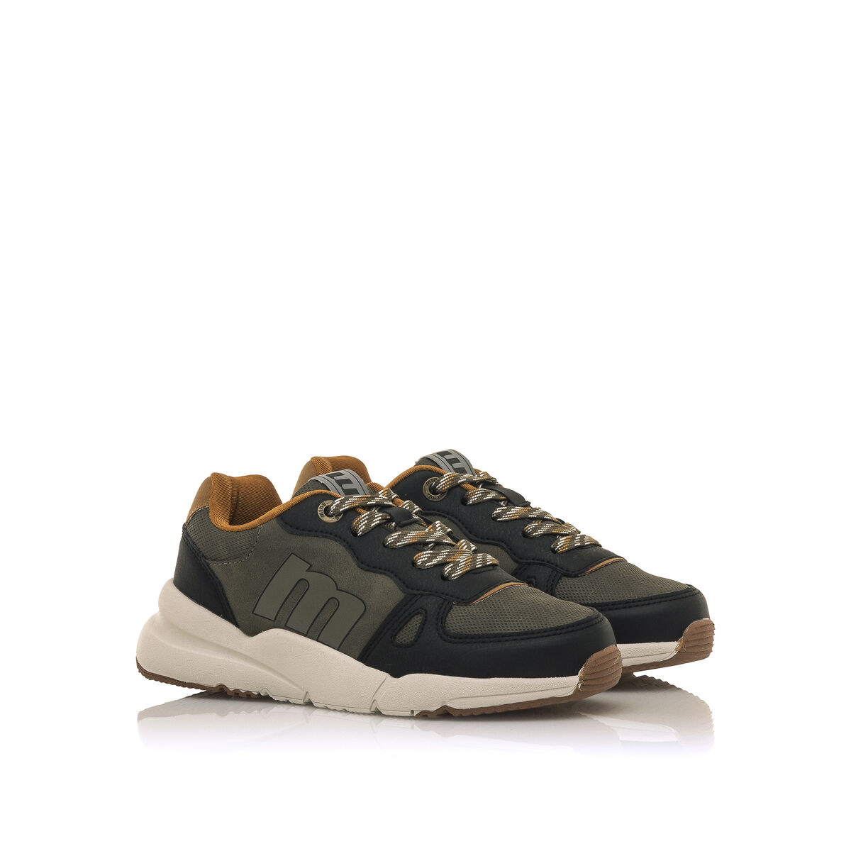 Sneakers de Rapaz modelo MARE de MTNG image number 1