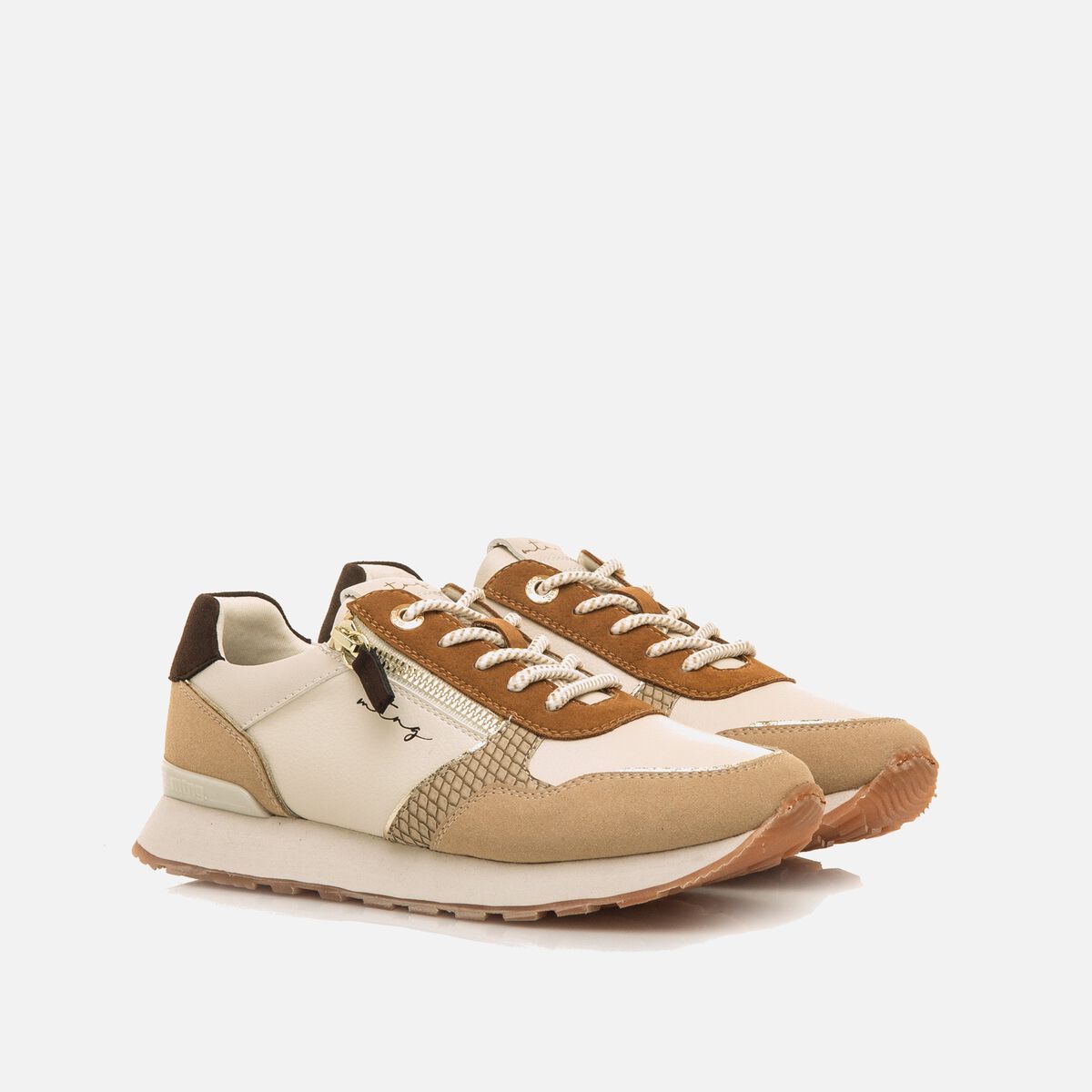 Zapatillas de Mujer modelo JOGGO CLASSIC de MTNG image number 4