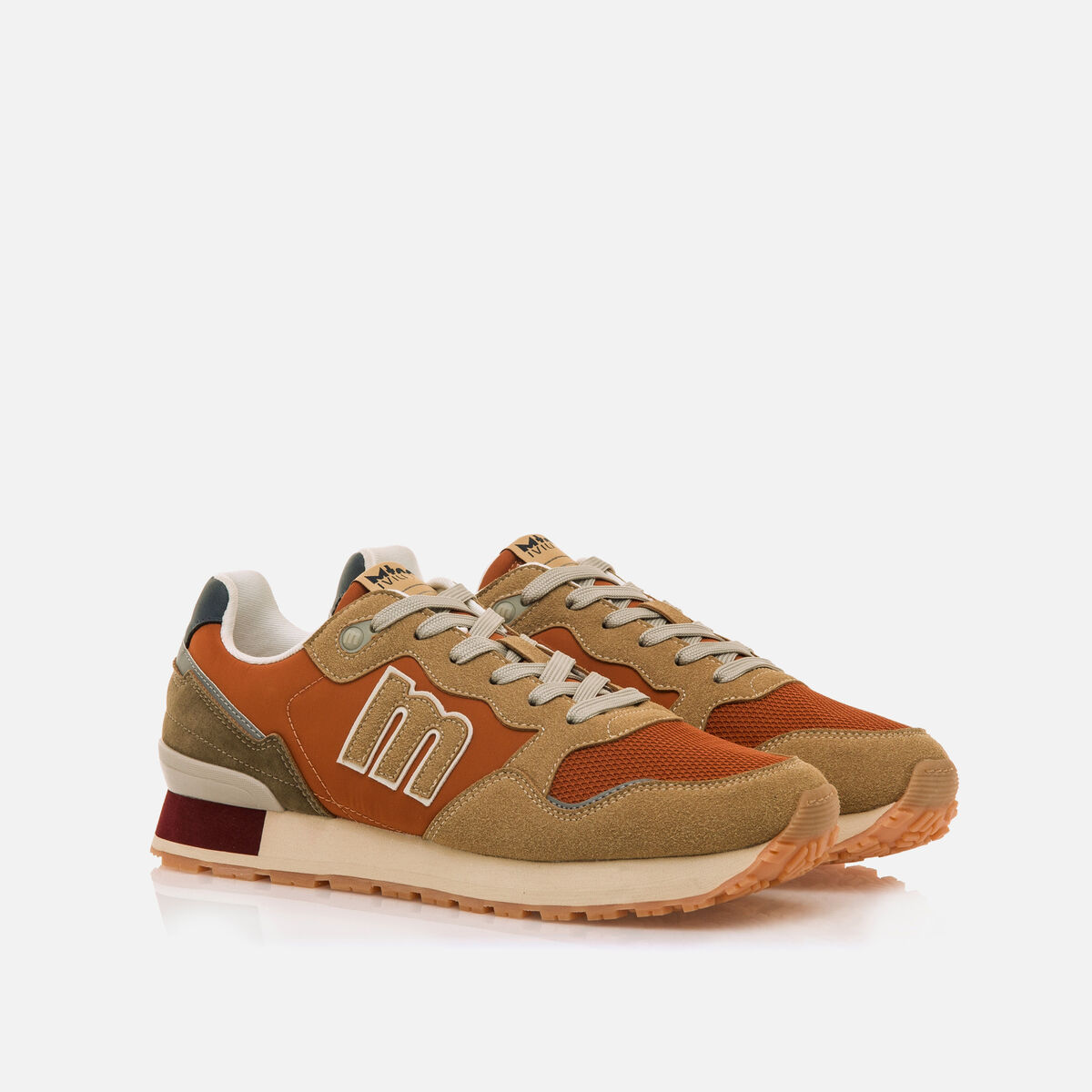 Zapatillas de Hombre modelo JOGGO CLASSIC de MTNG image number 4