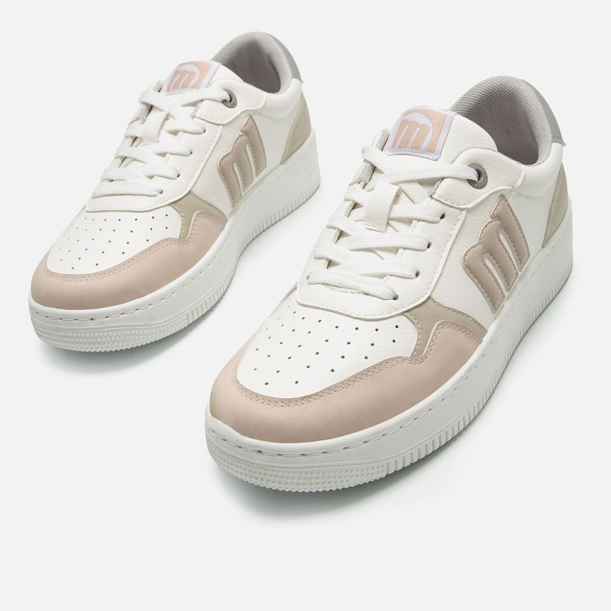 Zapatillas de Mujer modelo GRAVITY de MTNG image number 1