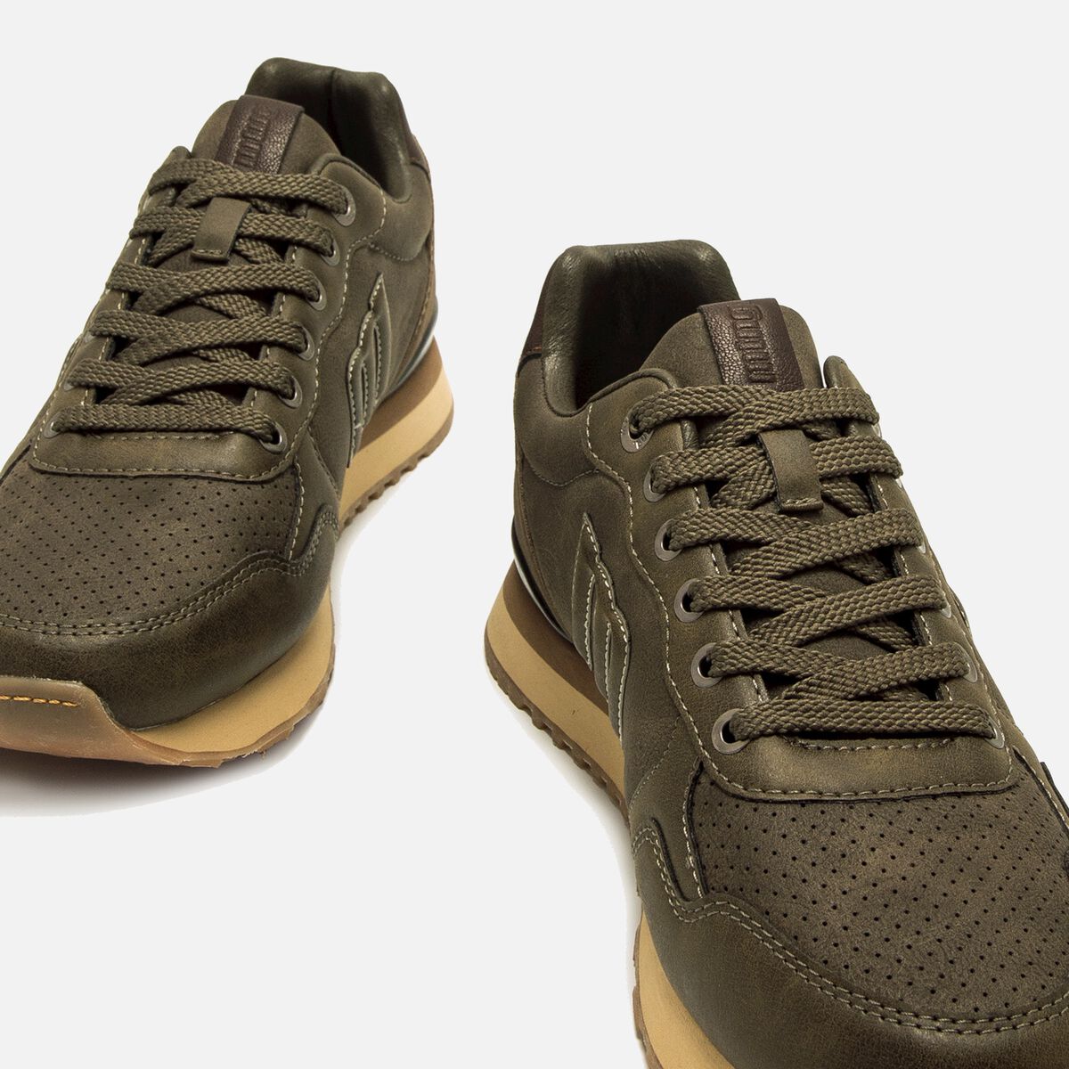 Zapatillas de Hombre modelo PORLAND de MTNG image number 3