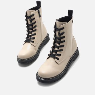 Botines planos de Mujer modelo STORM de MTNG