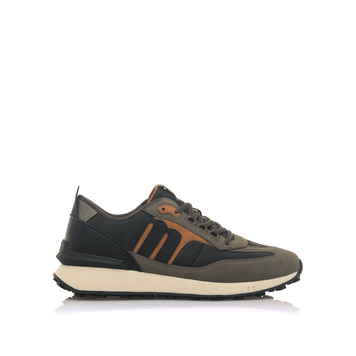 Sneakers pour Homme modèle QAMAR de MTNG image number 0