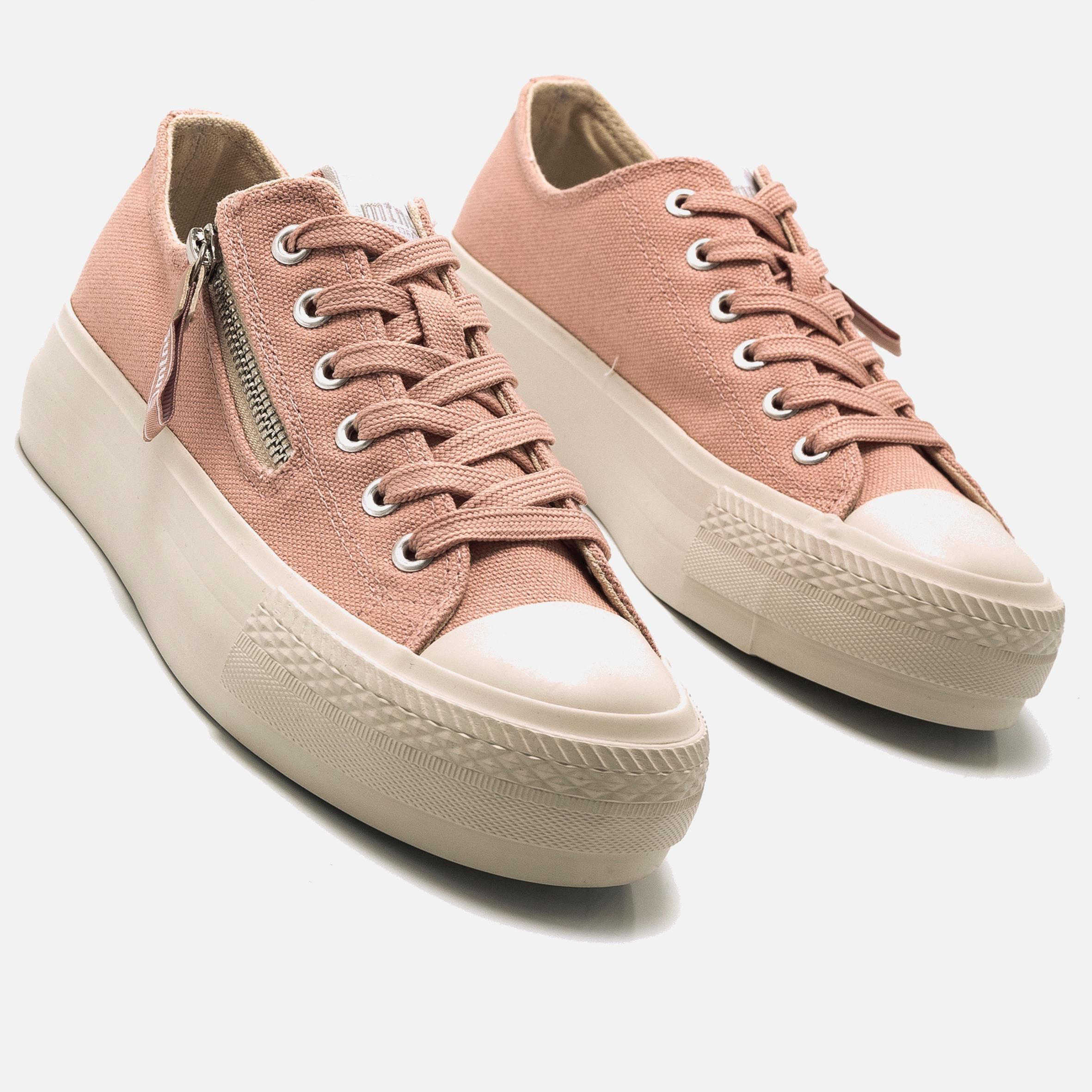 Converse y 10 delicate tijuana iii