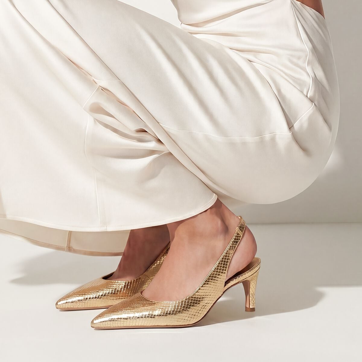 Chaussures a talons pour Femme mod&egrave;le GALA de MTNG image number 2