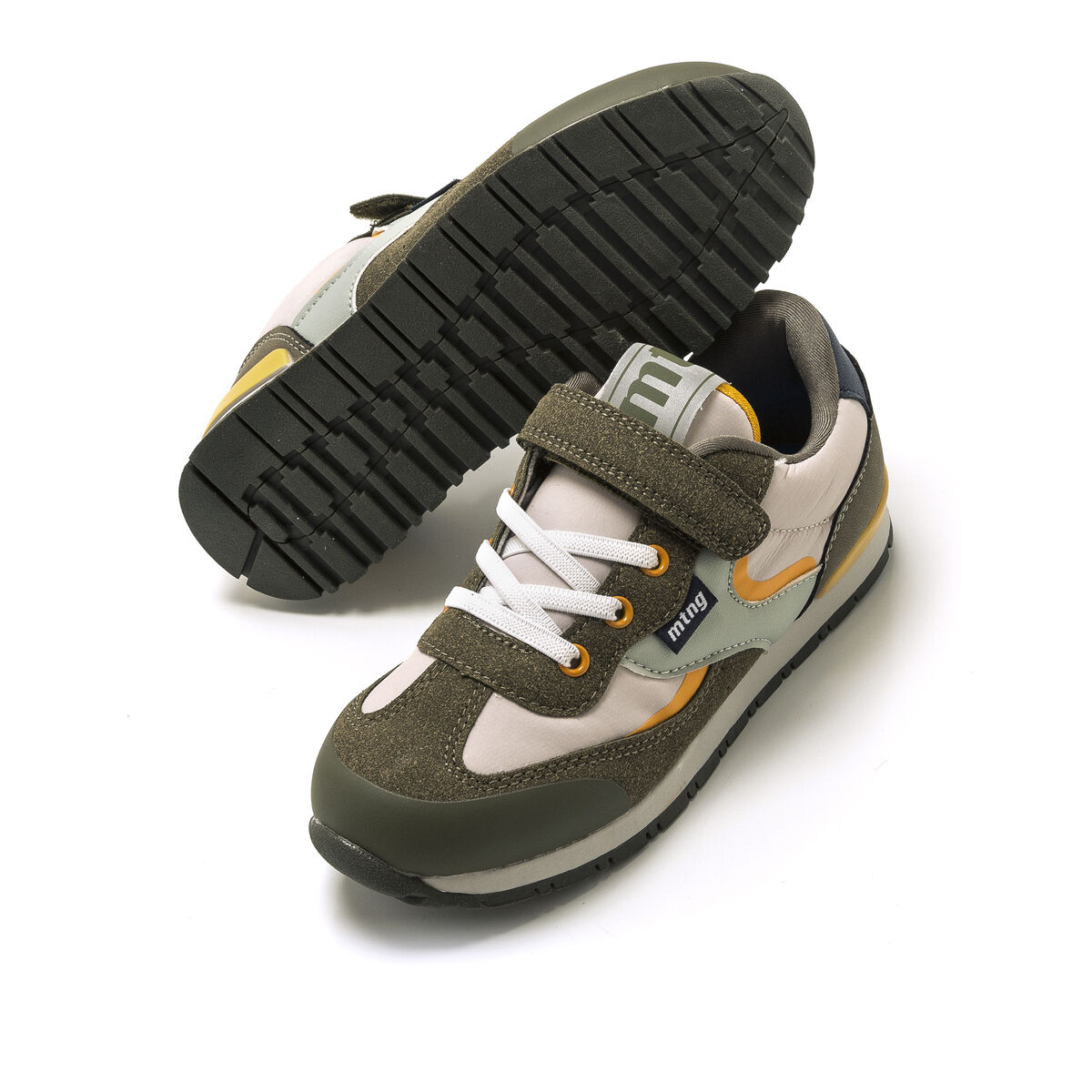 Sneakers pour Garcon modèle JOGGO de MTNG image number 6