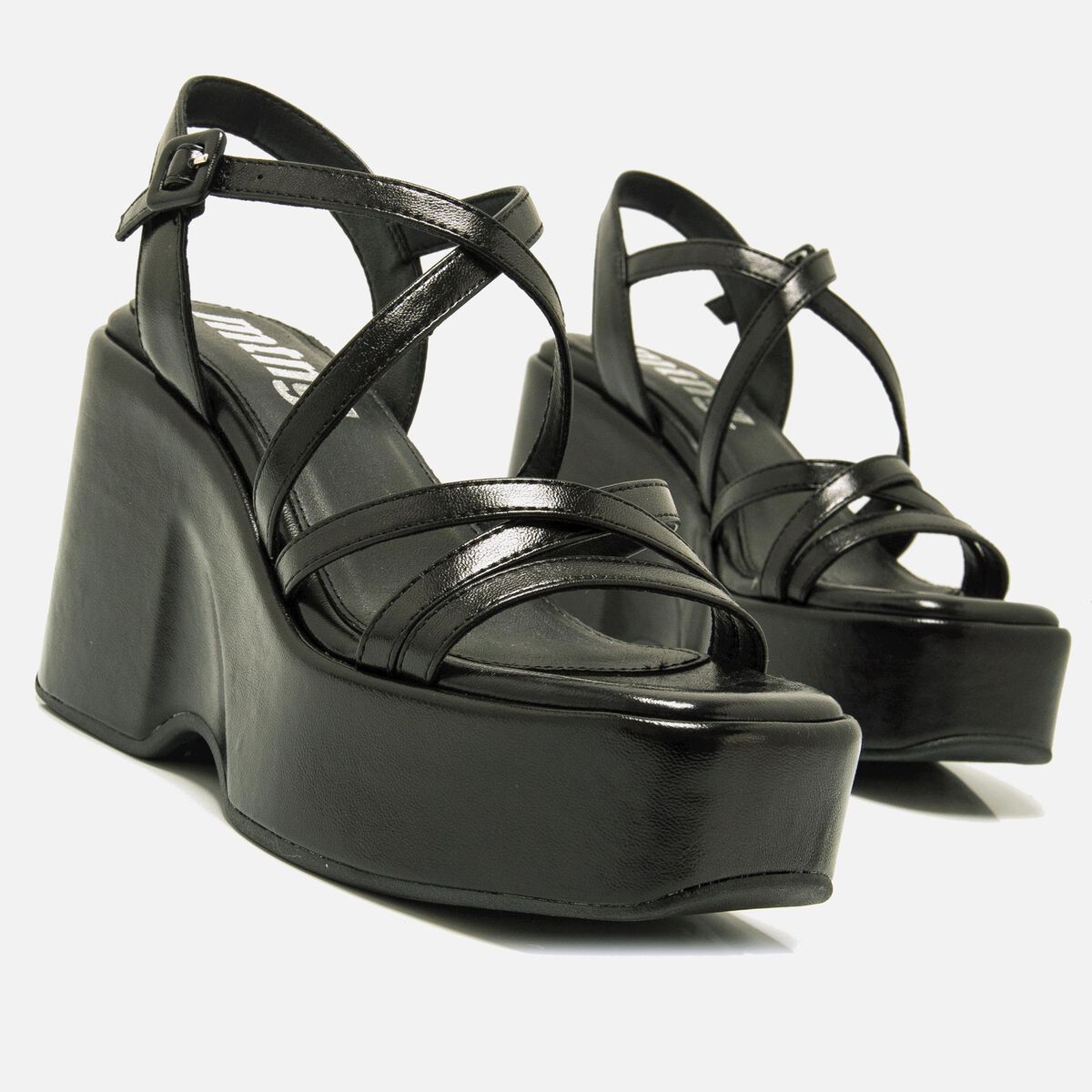 Sandalias de cuna de Mujer modelo LIZZY de MTNG image number 5