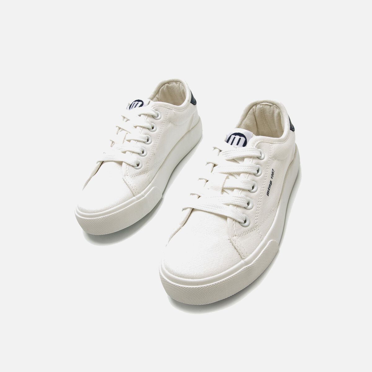 Sneakers de Rapaz modelo EMI de MTNG image number 1
