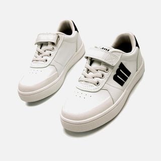 Zapatillas de Nino modelo EMI de MTNG