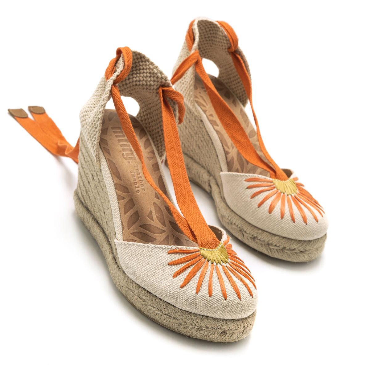 Sandalias de cuna de Mujer modelo LOUISA de MTNG image number 5