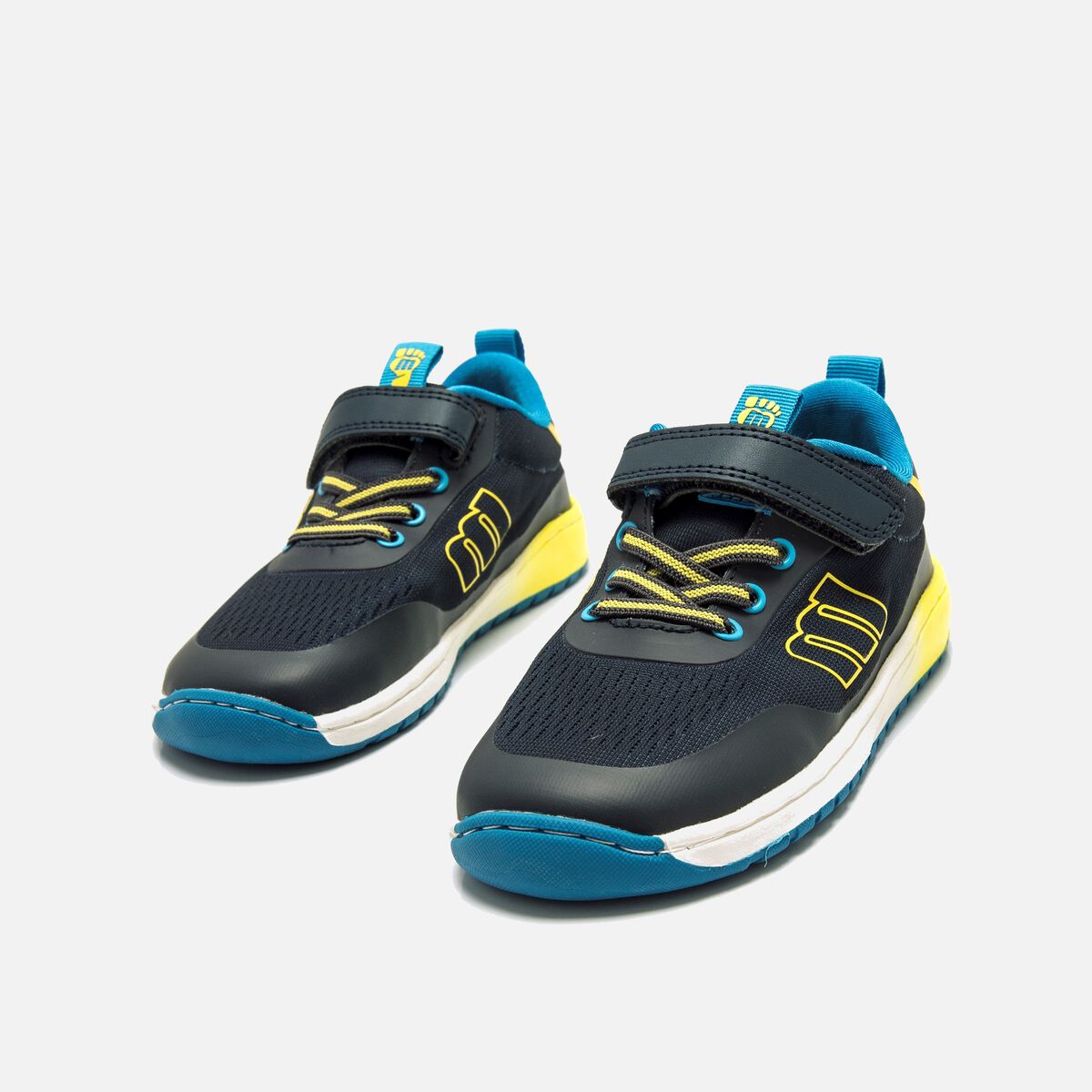 Zapatillas de Nino modelo FREE de MTNG image number 1