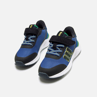 Zapatillas de Nino modelo SOMO de MTNG