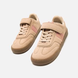 Zapatillas de Nina modelo FREE de MTNG
