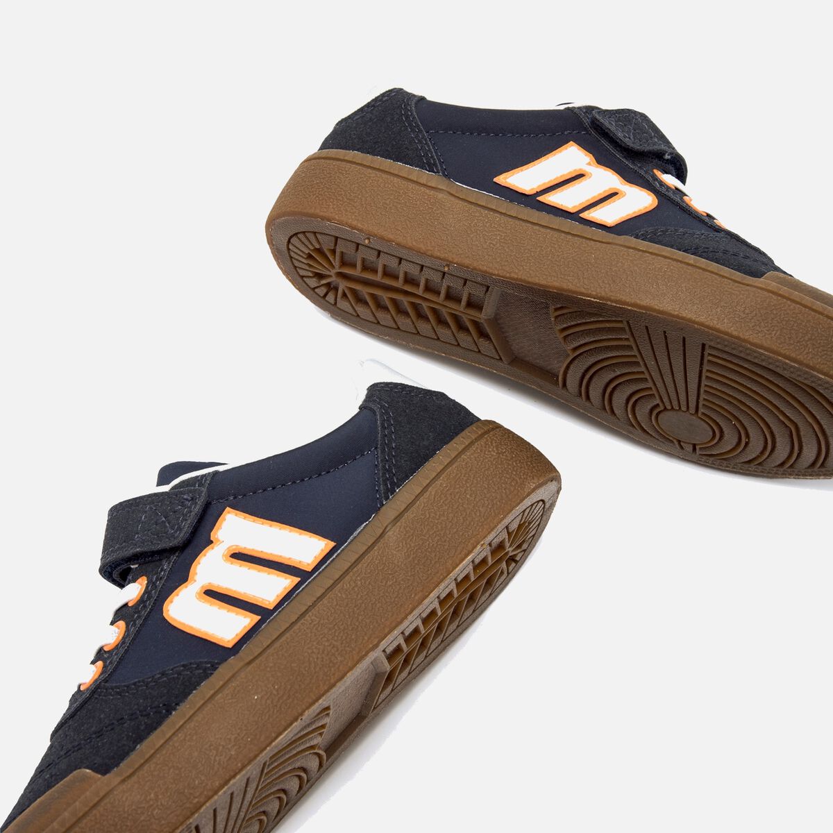 Sneakers pour Garcon modèle EMI de MTNG image number 5