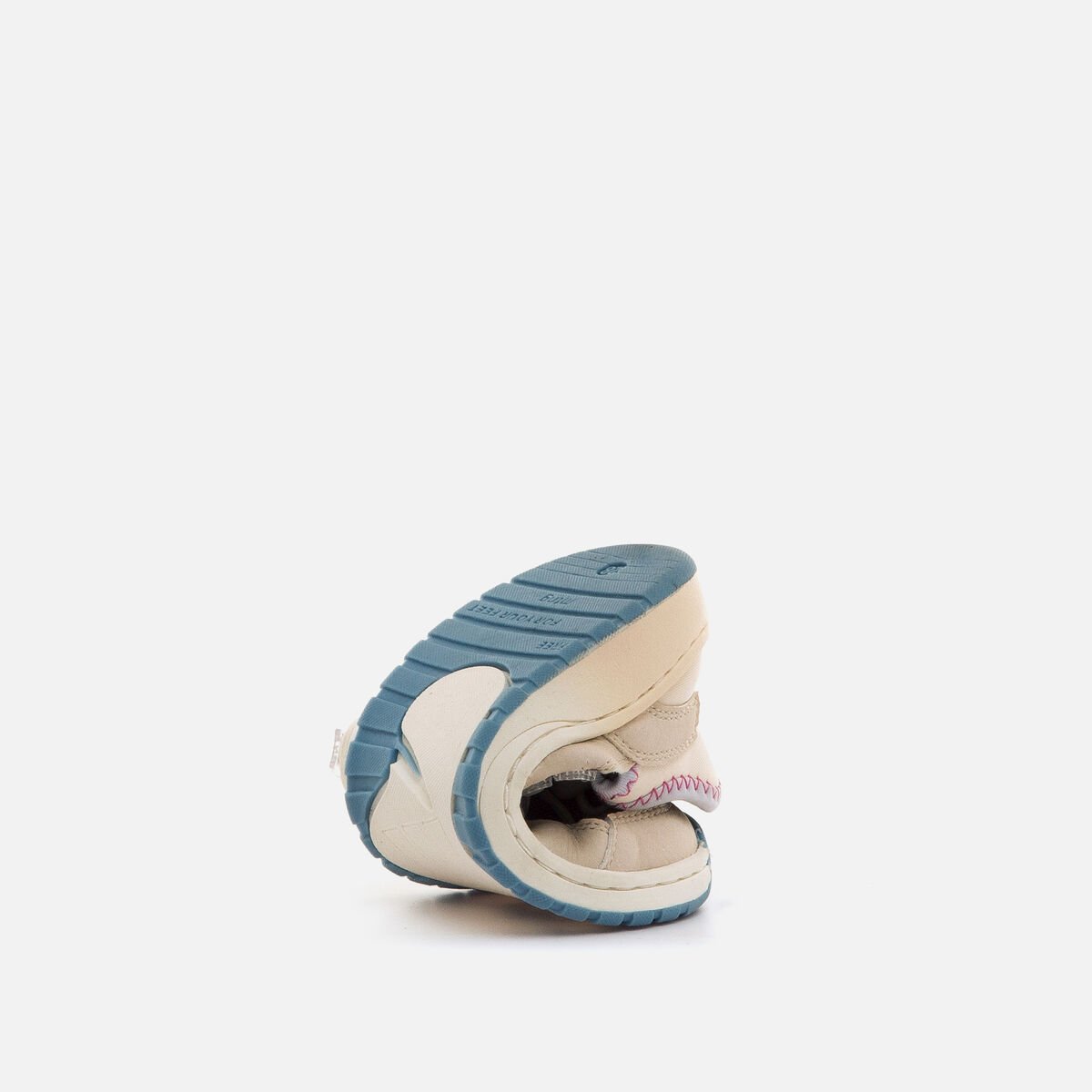 Zapatillas de Nina modelo FREE de MTNG image number 2