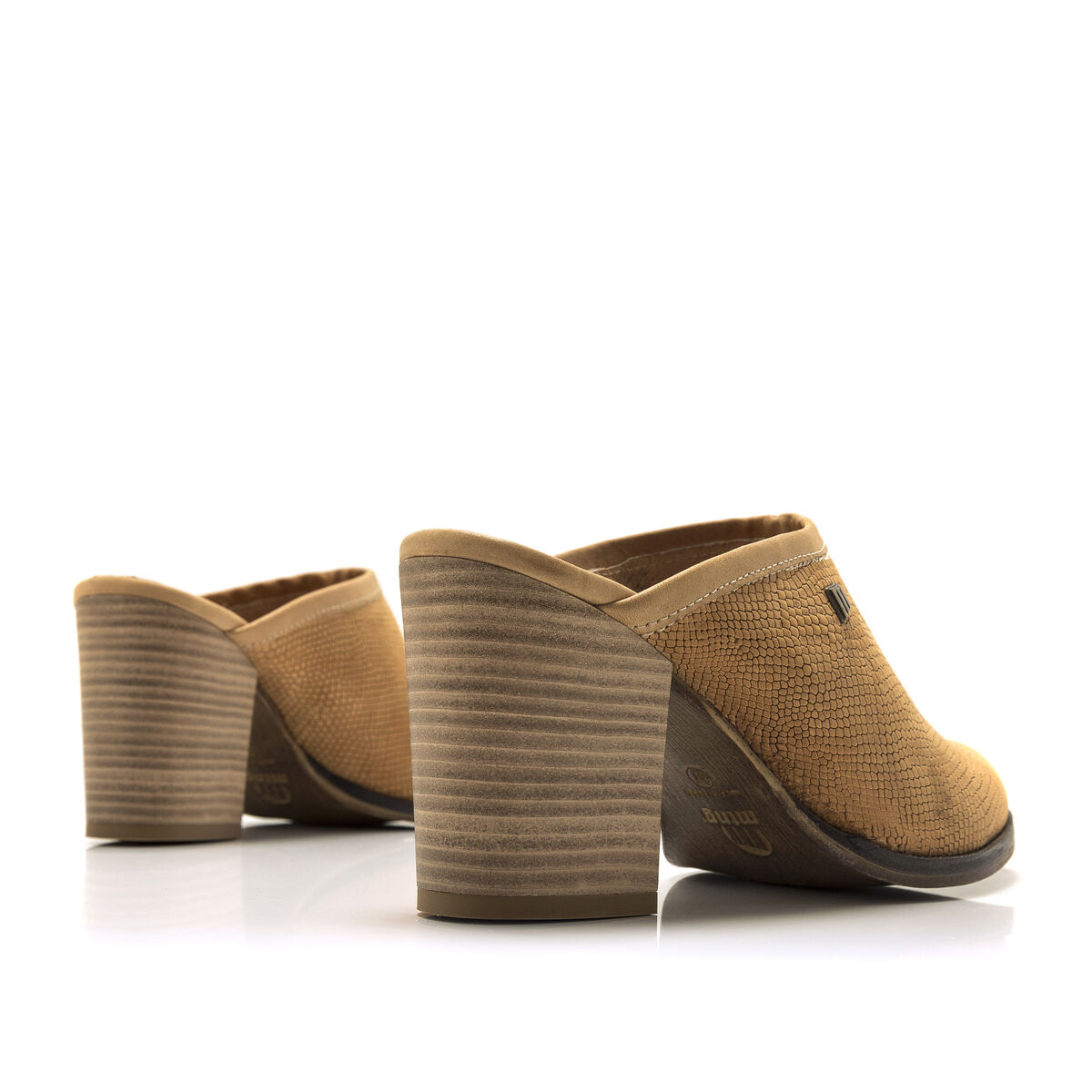 Zapatos de tacon de Mujer modelo UMA de MTNG image number 7