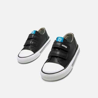 Zapatillas de Nino modelo FREE BABY de MTNG