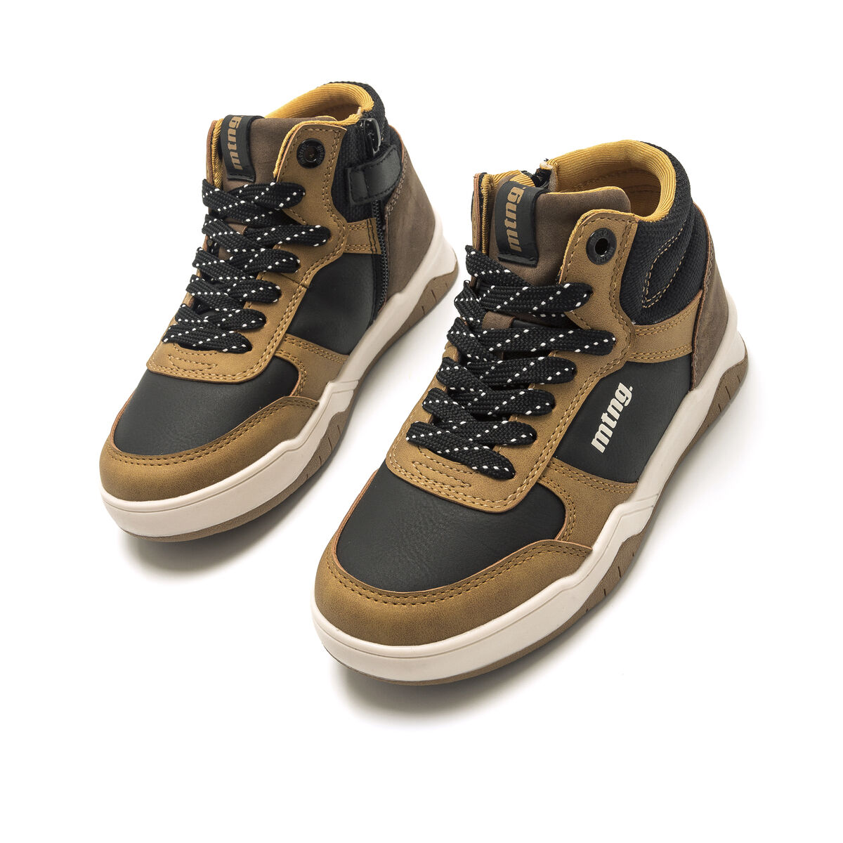 Zapatillas de Nino modelo MIAMI de MTNG image number 2