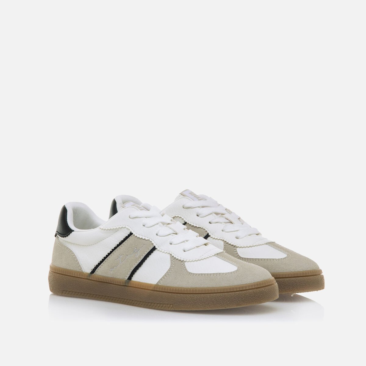 Sneakers pour Femme modèle ROY de MTNG image number 4