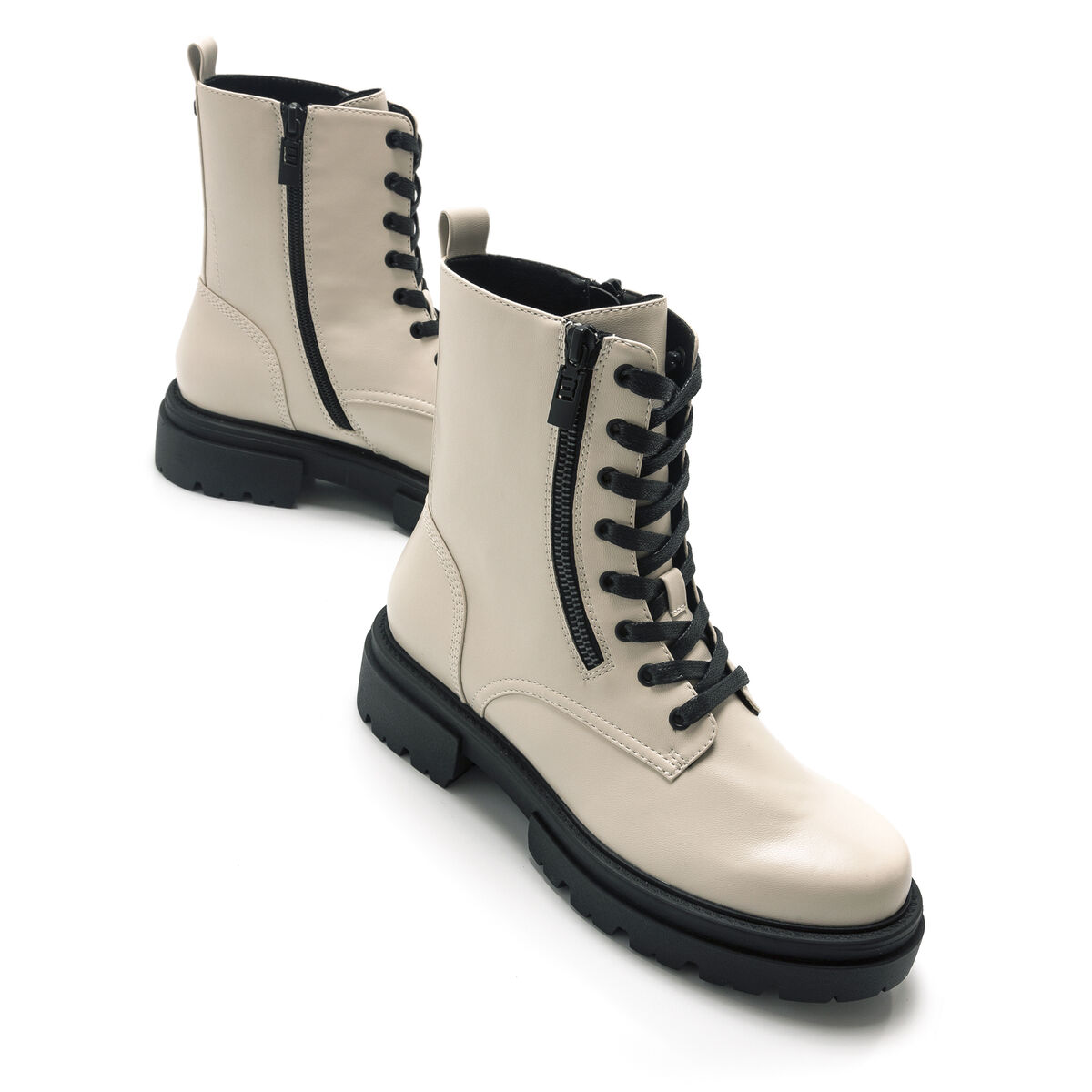 Botas de tornozelo planas de Mulher modelo MERC de MTNG image number 5