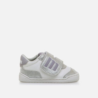 Zapatillas de Nina modelo FREE BABY de MTNG