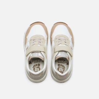 Sneakers pour Filles mod&egrave;le FREE de MTNG