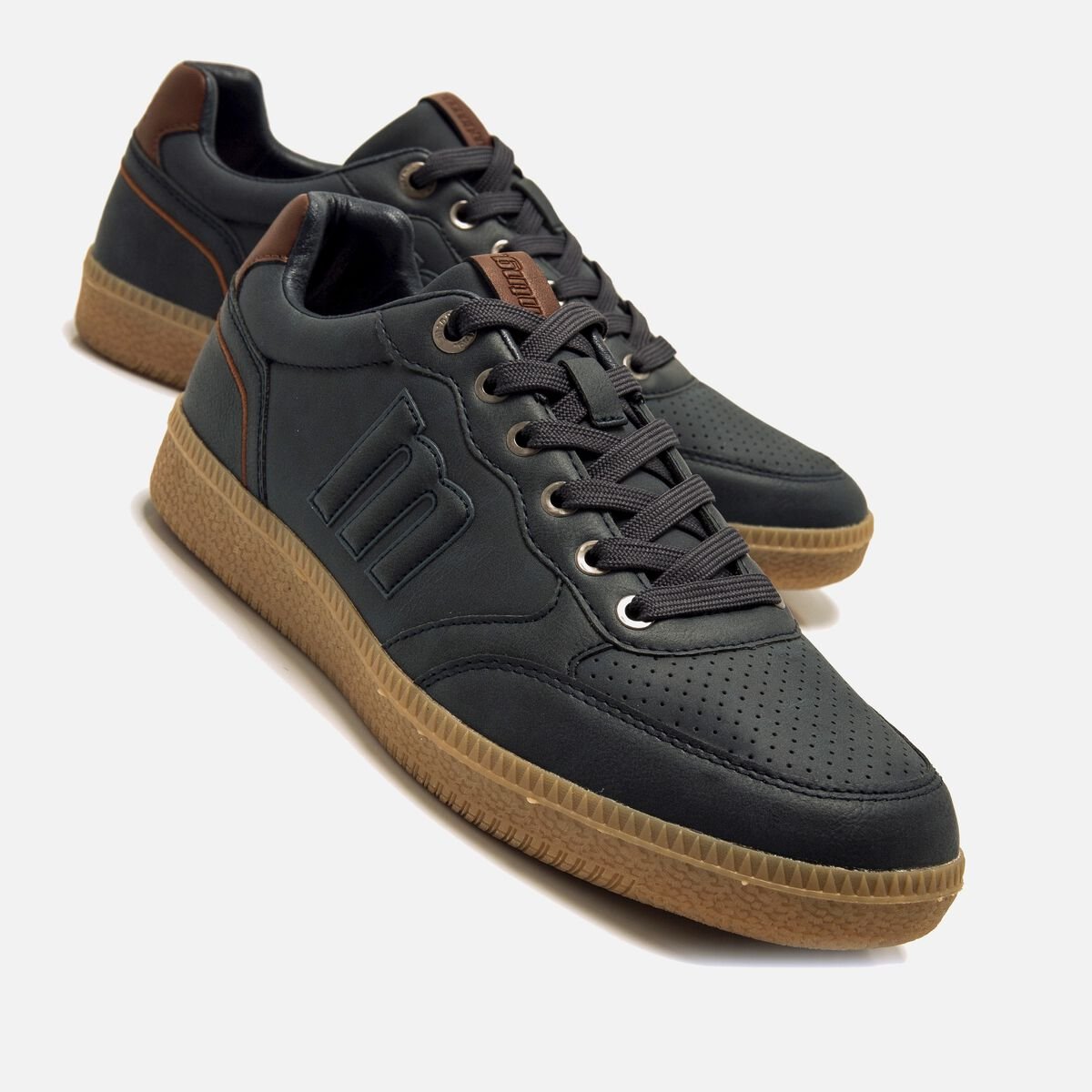 Sneakers de Homem modelo NOVA de MTNG image number 5
