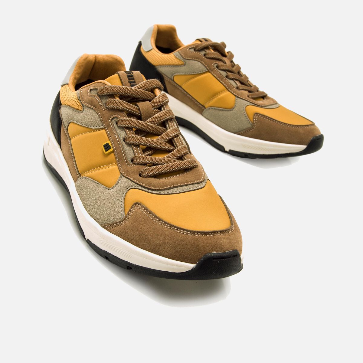 Zapatillas de Hombre modelo OKLA de MTNG image number 3