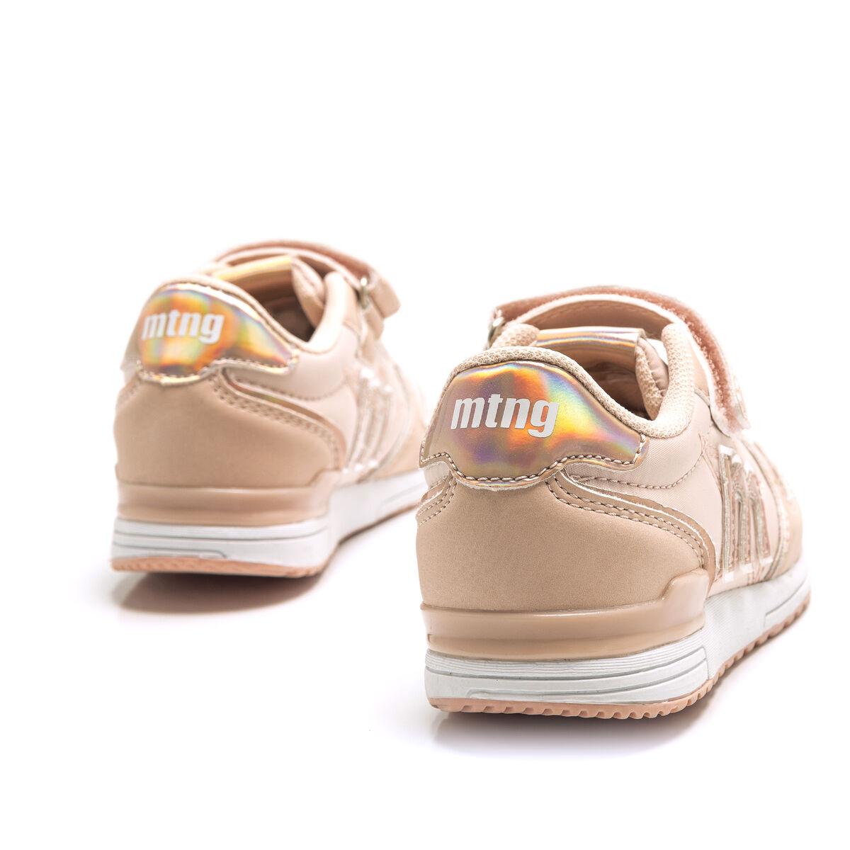 TENIS de Menina modelo JOGGO de MTNG image number 3