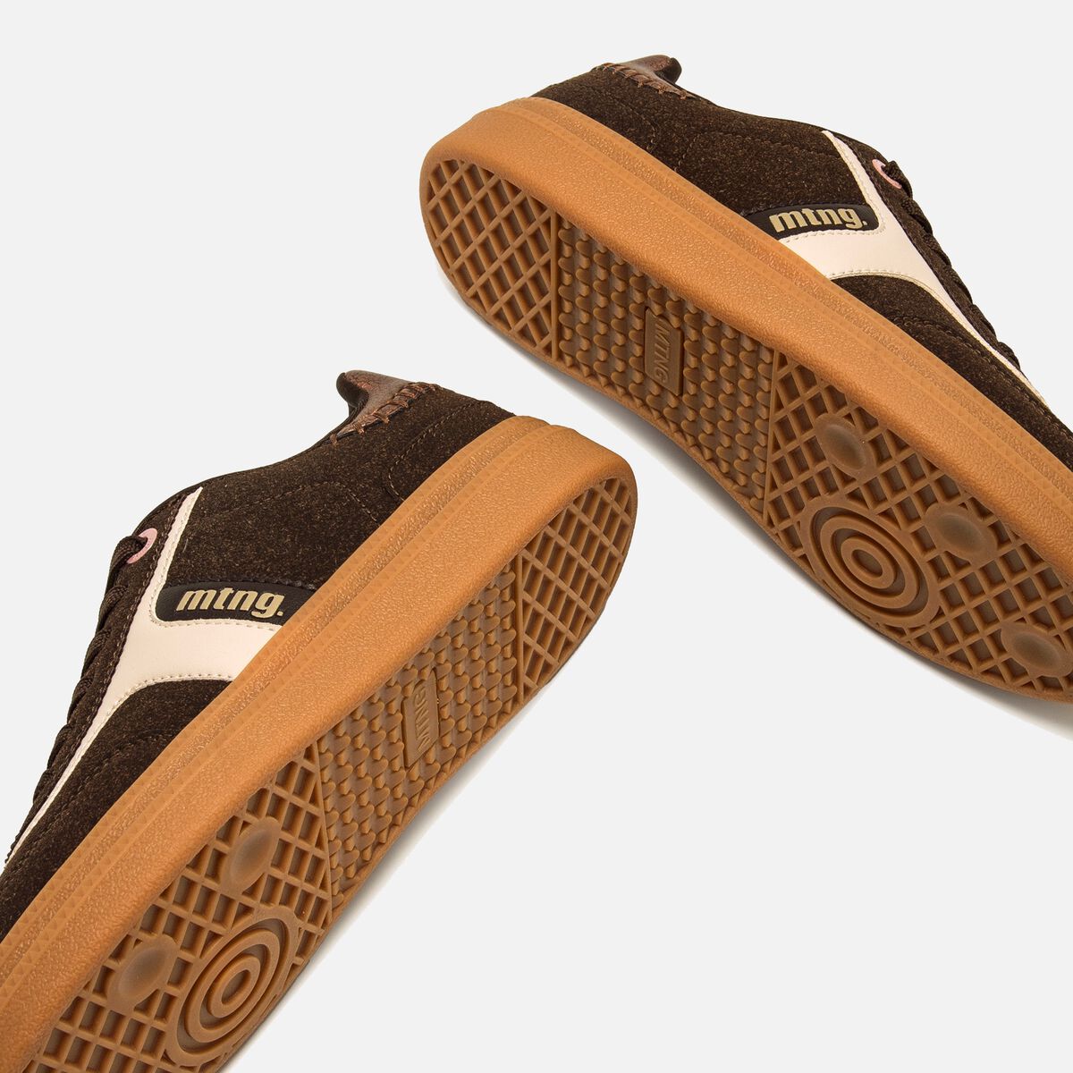Sneakers pour Femme modèle CUMBIA de MTNG image number 3