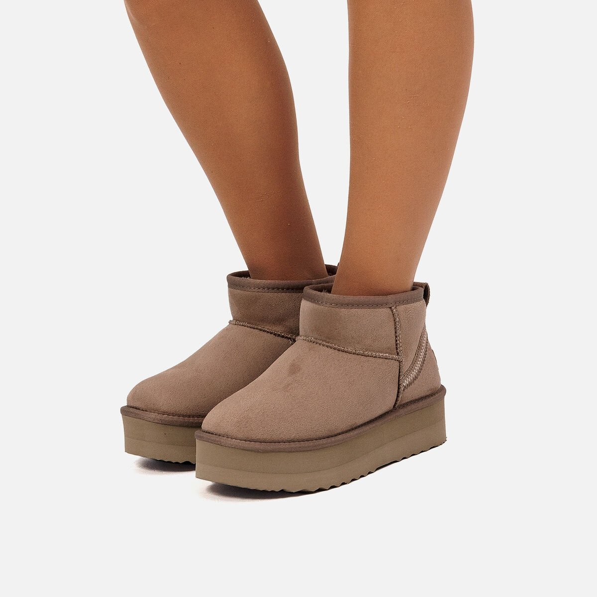 Botinesplanos-Mujer-NIVIA-MTNG image number 2 Botines planos de Mujer modelo NIVIA de MTNG image number 2