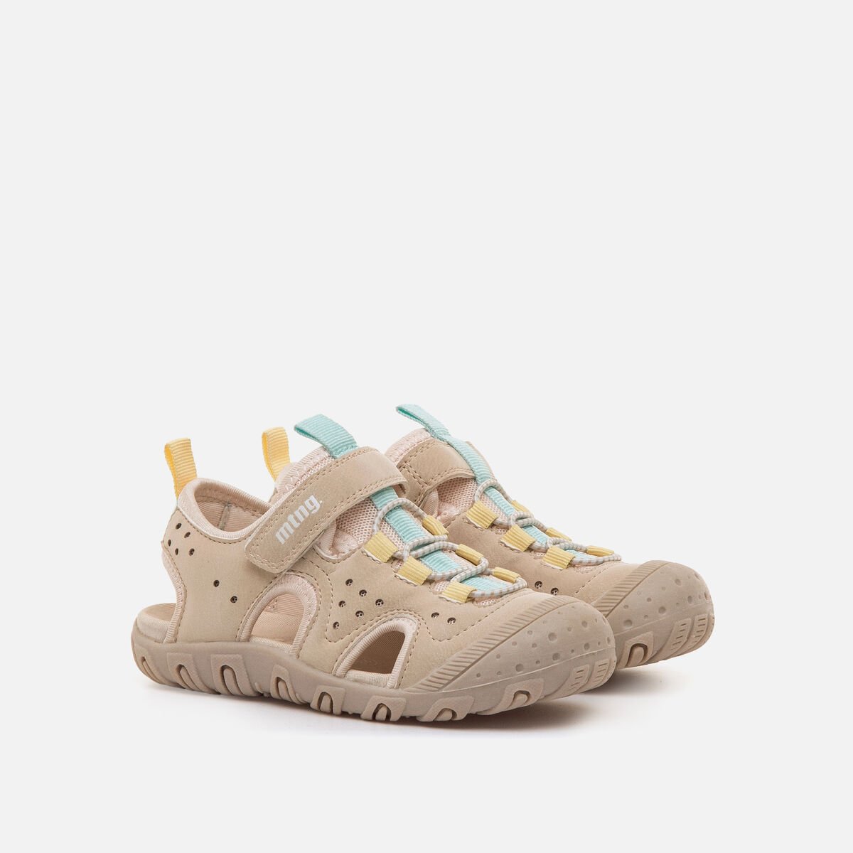 Sandalias de Rapariga modelo RIVERY de MTNG image number 4