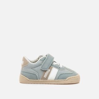 Zapatillas de Nino modelo FREE BABY de MTNG