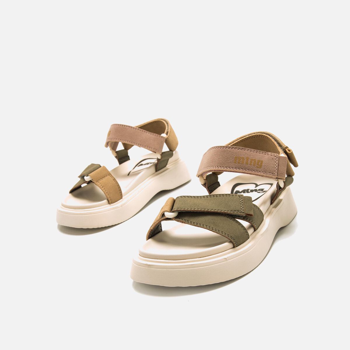 Sandalias de Nina modelo CLOUD de MTNG image number 1