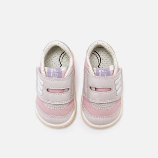 Sneakers pour Filles mod&egrave;le FREE BABY de MTNG