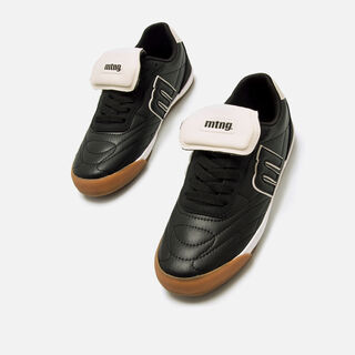 Zapatillas de Mujer modelo COURT de MTNG